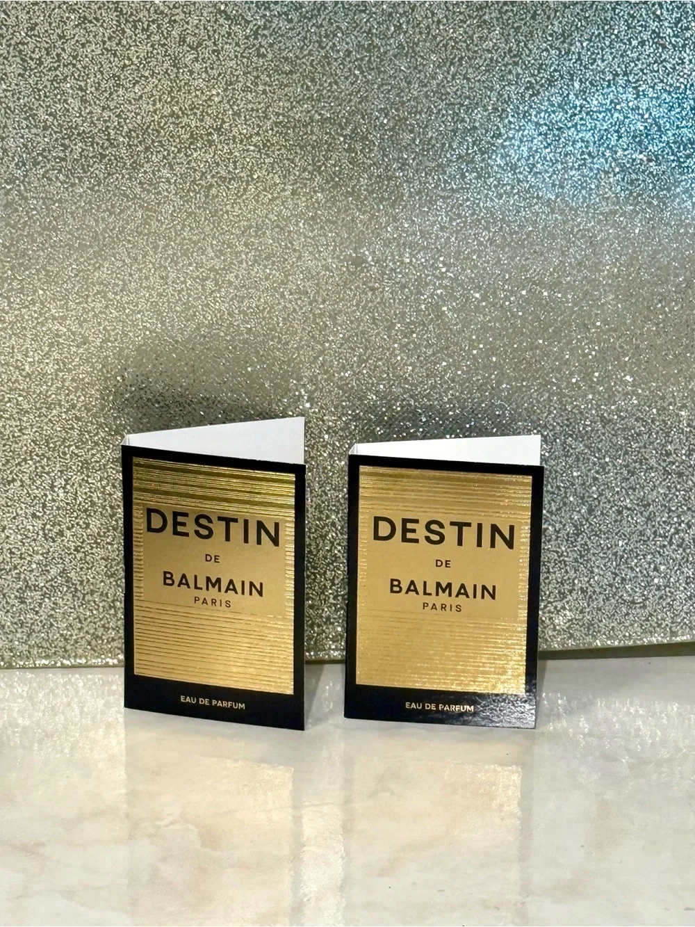 5 for $25 item 🌺 Destin de Balmain Samples x2